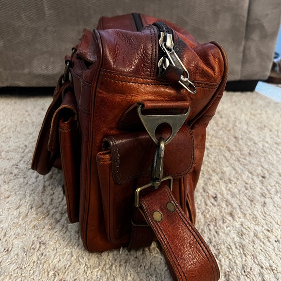 Buffalo Jackson Trading Co. Everett Pilot Leather Briefcase - Picture 5 of 13